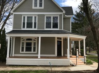 292 Nelson Ave APT 3, Saratoga Springs, NY 12866