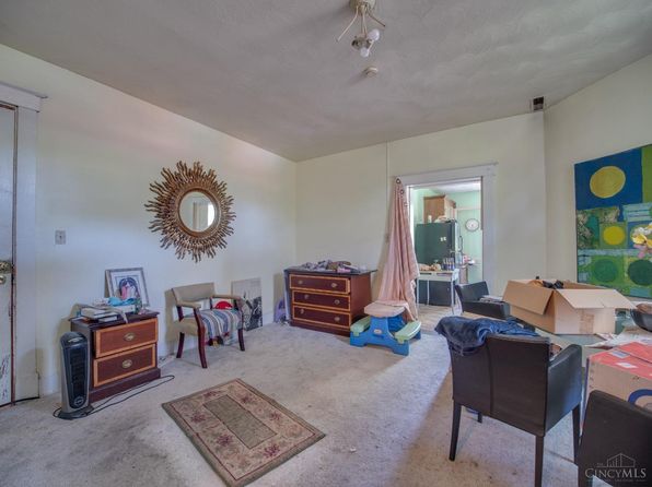 cincinnati-ohio-439767867 picture