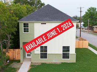 Livingston 2900, Fort Worth, TX 76110