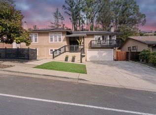 27912 Farm Hill Dr, Hayward, CA 94542