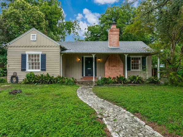 160 W Edgewood Pl, Alamo Heights, TX 78209