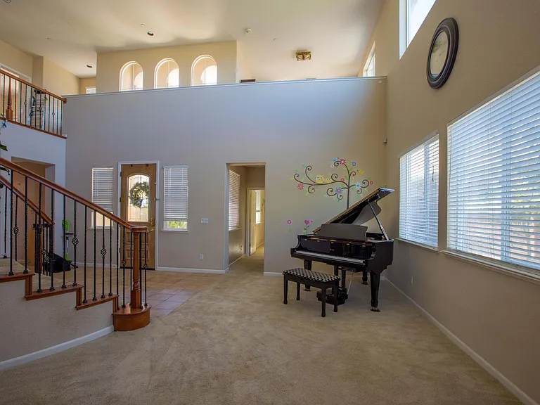 2674 Torrey Pines Dr — Photo 20