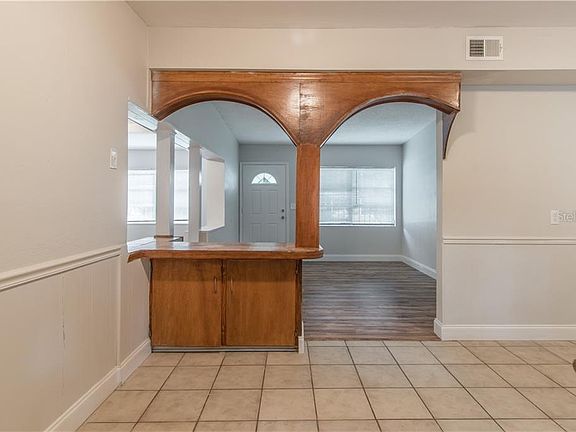 5th image of 3905 Trovati St