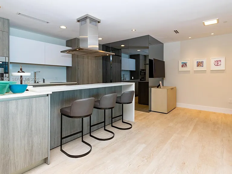 360 Ocean Dr #304S — Photo 24