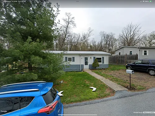 1423 Claire Dr Photo 1