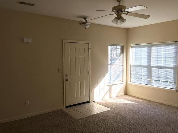 2nd image of 114 Lowell Ct