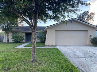 651 McKinley Ct, Kissimmee, FL 34758