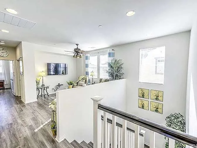 4 bed, 2157 sqft, $1,100 — Photo 3