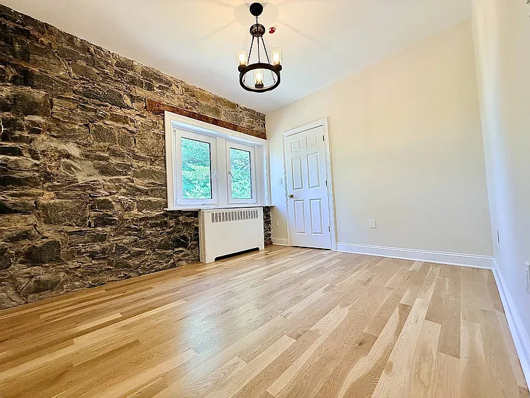 155 Beacon Hill Dr #10 — Photo 6