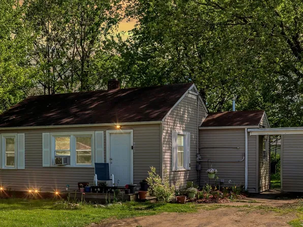 2016 Kilbourn Ave, Owosso, MI 48867