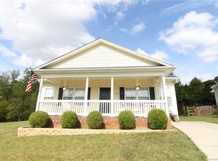 7208 Pinfeather Cir, Cramerton, NC 28032