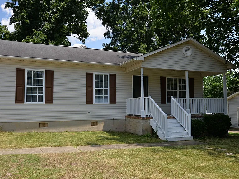 1715 Rainbow Dr — Photo 26