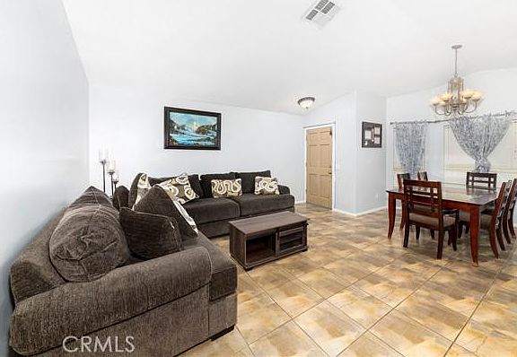 5th image of 11595 Oakwood Dr