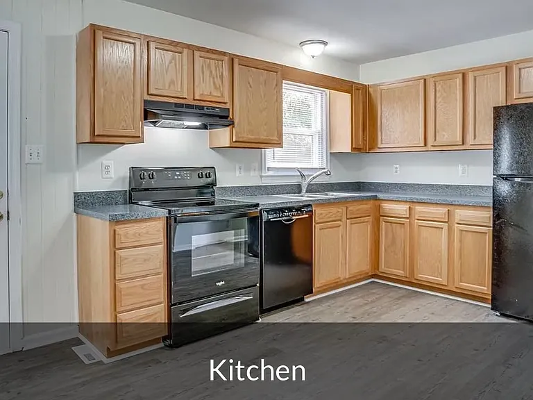 424 Chestnut Dr — Photo 3