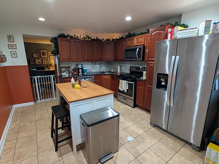 129 Ripka St #1 — Photo 3