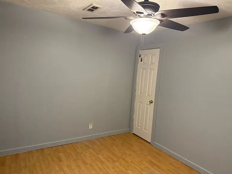 2305 S Martin Luther King Jr Dr — Photo 6