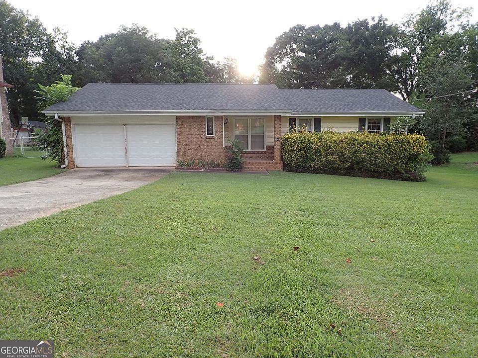 1st image of 8295 Valley Stream Dr