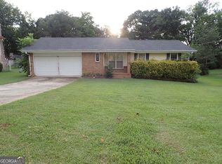 8295 Valley Stream Dr, Jonesboro, GA 30236