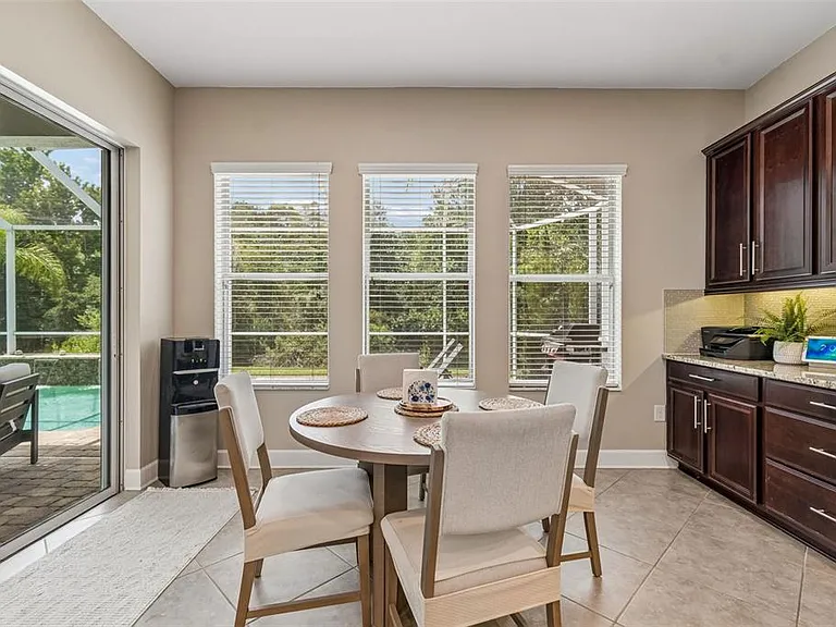 4123 Windcrest Dr — Photo 23
