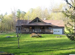 112 Pool Hill Rd, New Lebanon, NY 12125