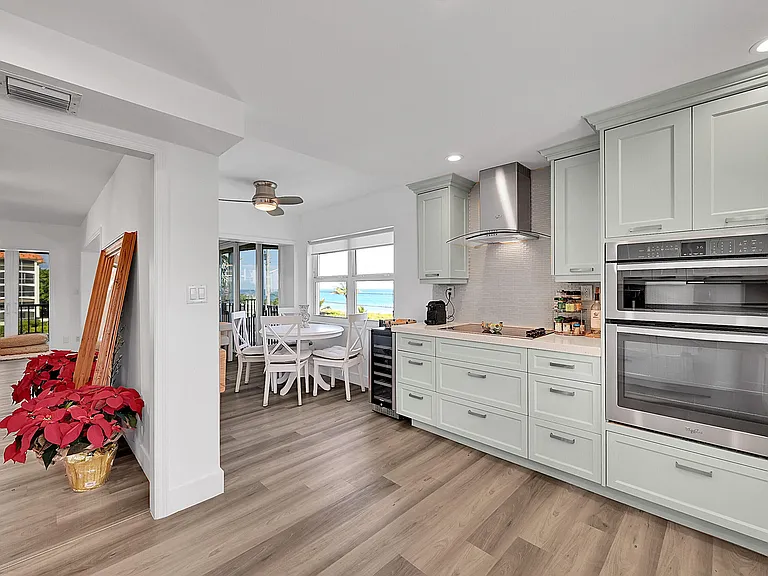 2871 N Ocean Blvd #D302 — Photo 15