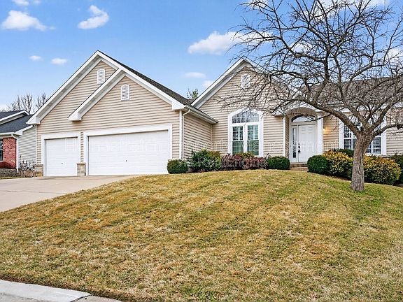 3rd image of 1609 Valley Hill Ct