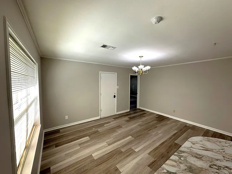 1606 McNutt Dr — Photo 5