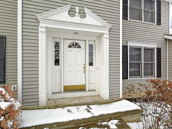 2nd image of 15 Clifton Way