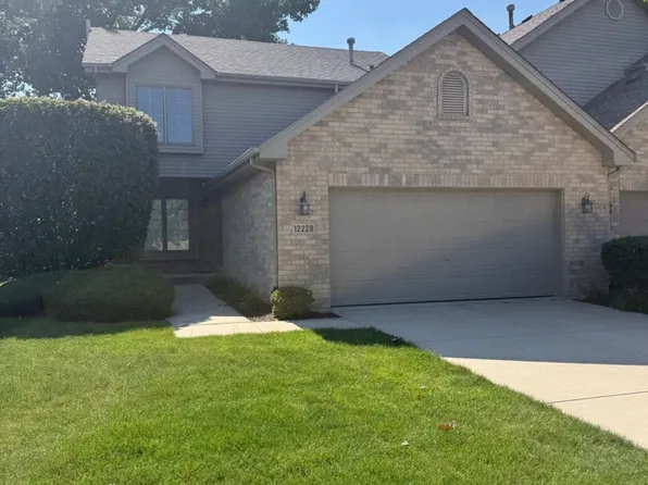 12228 Sumner St, Lemont, IL 60439
