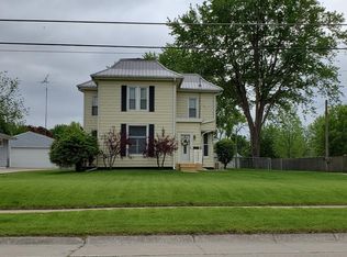1316 9th Ave E, Oskaloosa, IA 52577