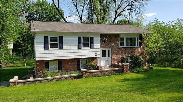 1st image of 5 Mary Ann Ct