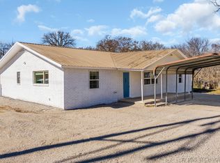 39 Melody Ln, Lone Grove, OK 73443