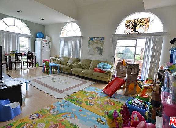 5th image of 801 Lorraine Blvd APT 303