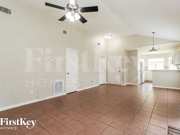 3rd image of 11003 Grassyglen Dr