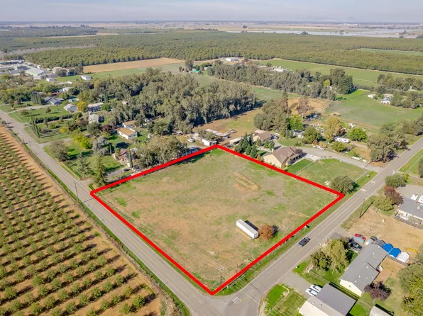 1612 Oakley Ln, Wheatland, CA 95692