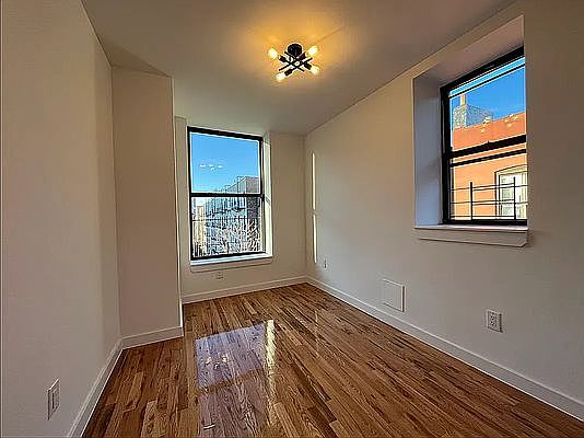 3rd image of 217 Saint Anns Ave #6N