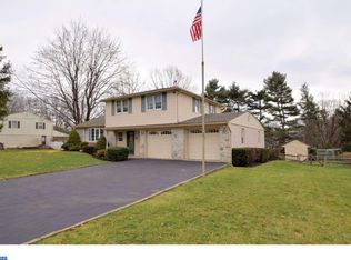 58 Longview Dr, Churchville, PA 18966