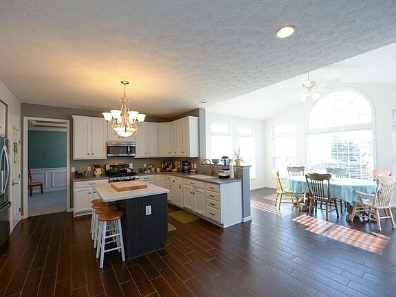 5th image of 507 Greystone Dr