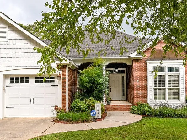 103 Riverside Ct, Benton, TN 37307