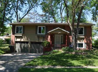 3223 SW Westwood Ct, Topeka, KS 66614