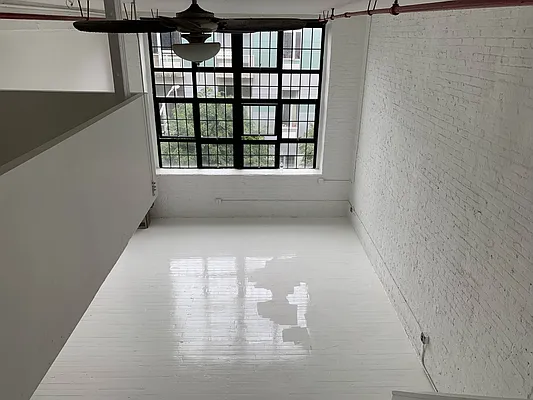 Rented by Carnegie Management Inc | media 32