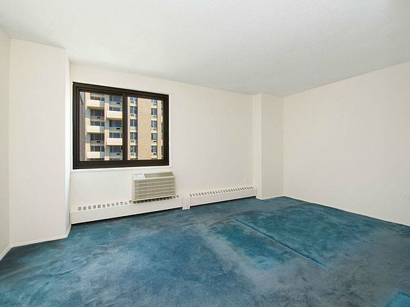 5th image of 80 Gold St #10L