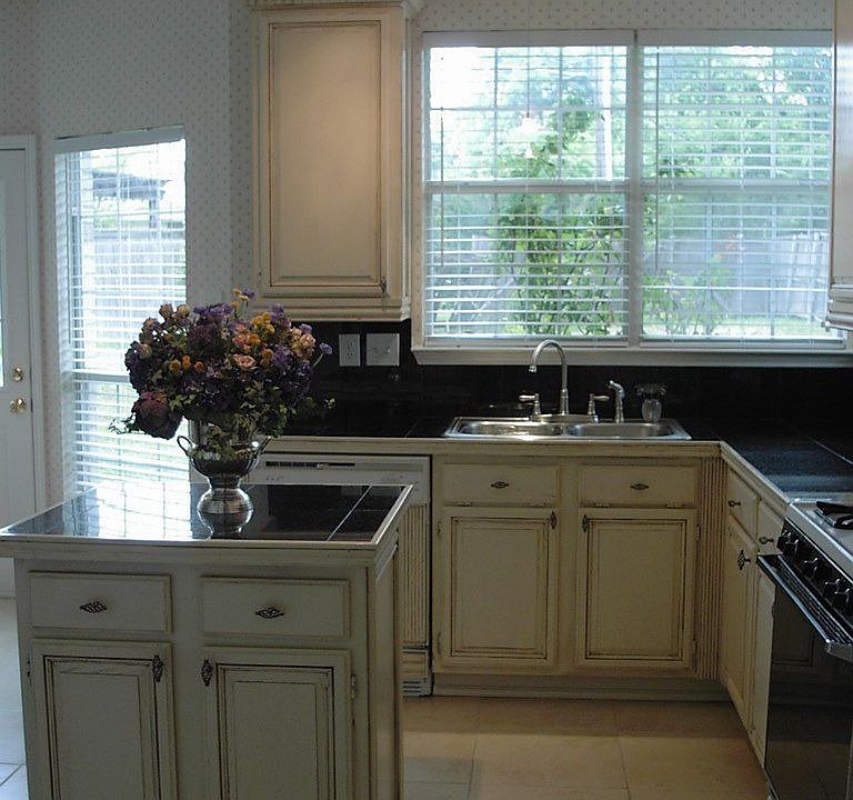 1st image of 934 Wintercrest Ct