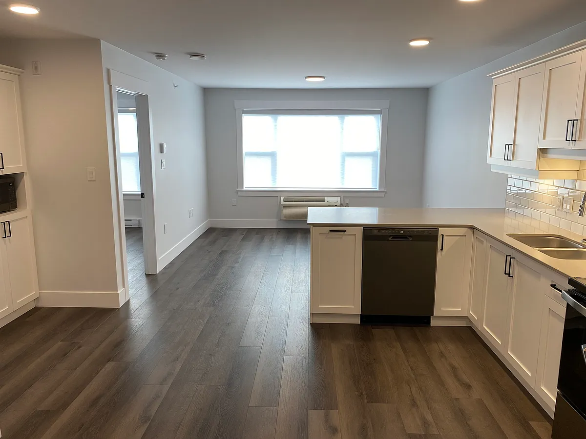 Building Photo - 55 Forest Hill Rd #518