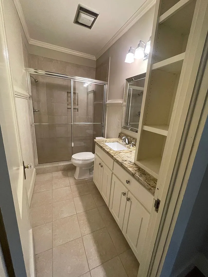 Charming Cottage in the Heart of Downtown Gainesville — Photo 3