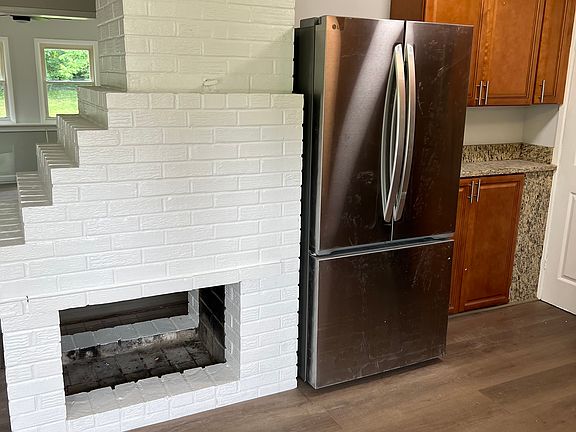 5th image of 6713 Bostwick Dr