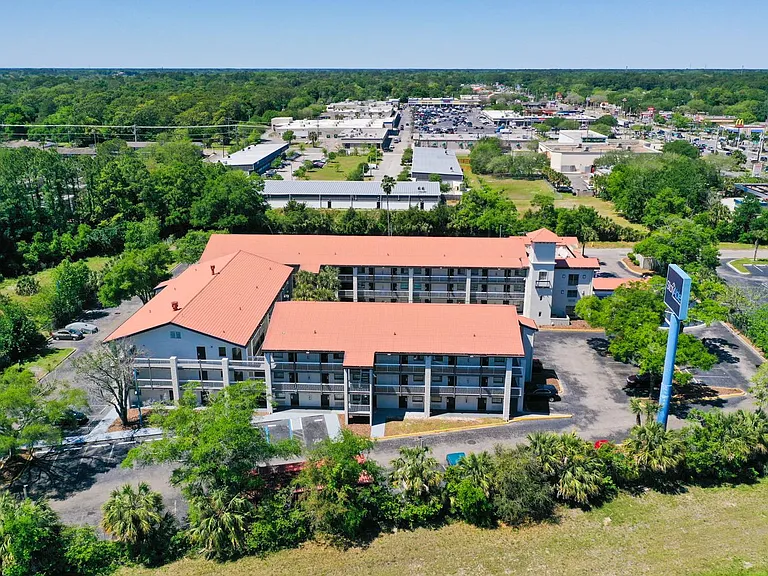 Stayable Jacksonville North — Photo 47