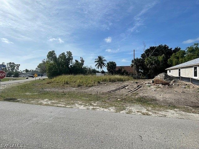1st image of 17488/490 Barbara Dr