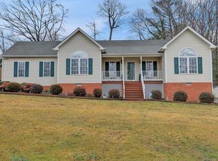 5031 Misty Spring Dr, Midlothian, VA 23112