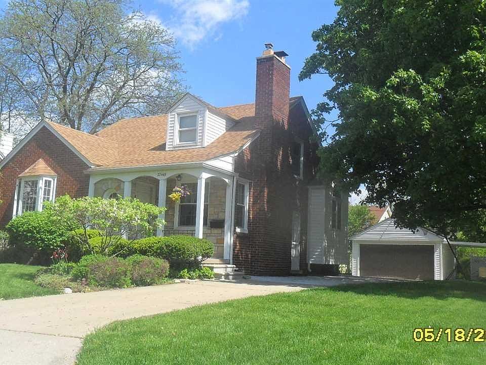 1st image of 22449 Statler St